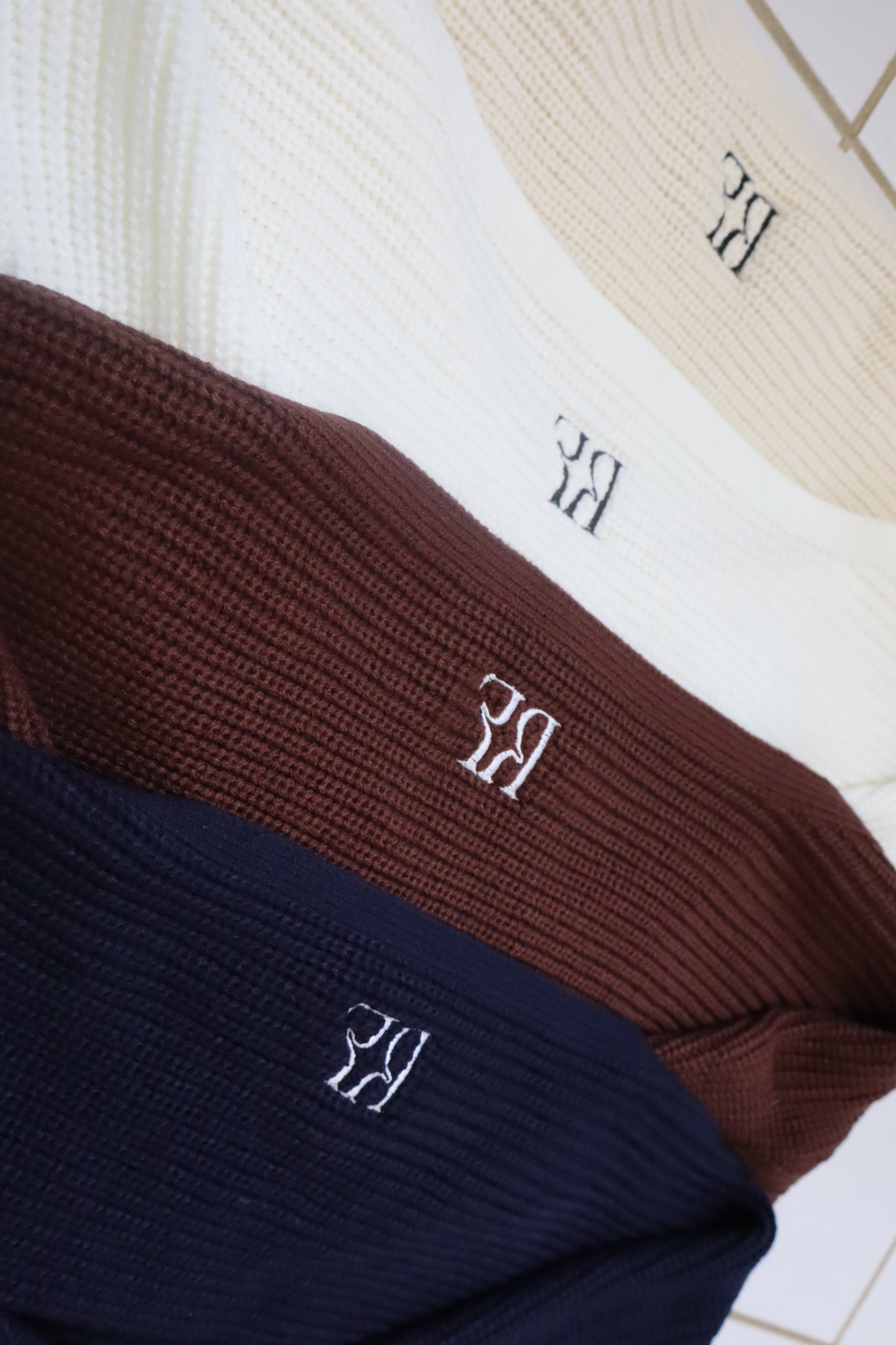 Chaqueta corta de punto | Impulso